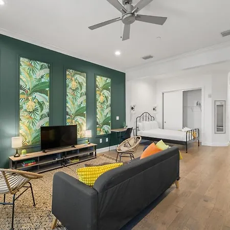 New! Sangria Suite - Upscale Ybor City Studio, Right On 7Th Ave Tampa Extérieur photo