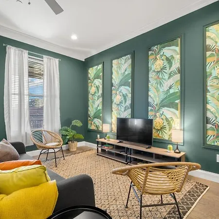 New! Sangria Suite - Upscale Ybor City Studio, Right On 7Th Ave Tampa Extérieur photo