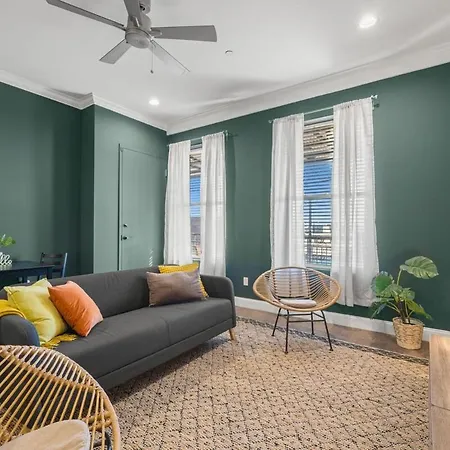 New! Sangria Suite - Upscale Ybor City Studio, Right On 7Th Ave Tampa Extérieur photo