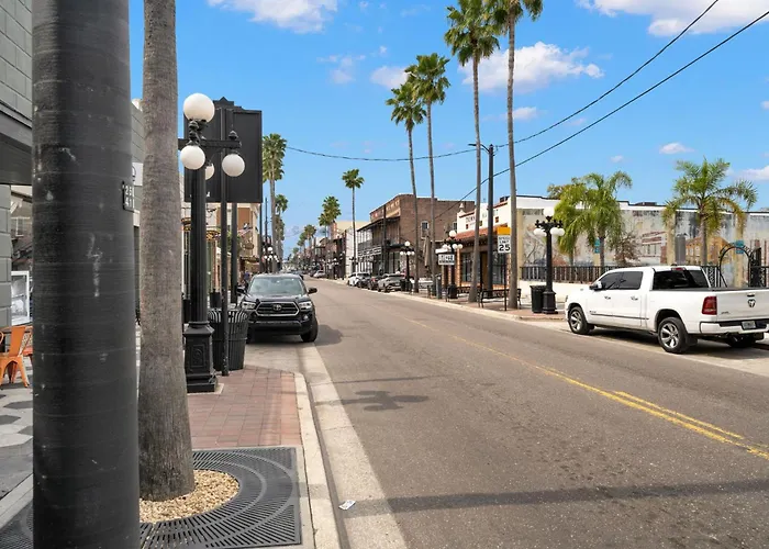 New! Sangria Suite - Upscale Ybor City Studio, Right On 7Th Ave