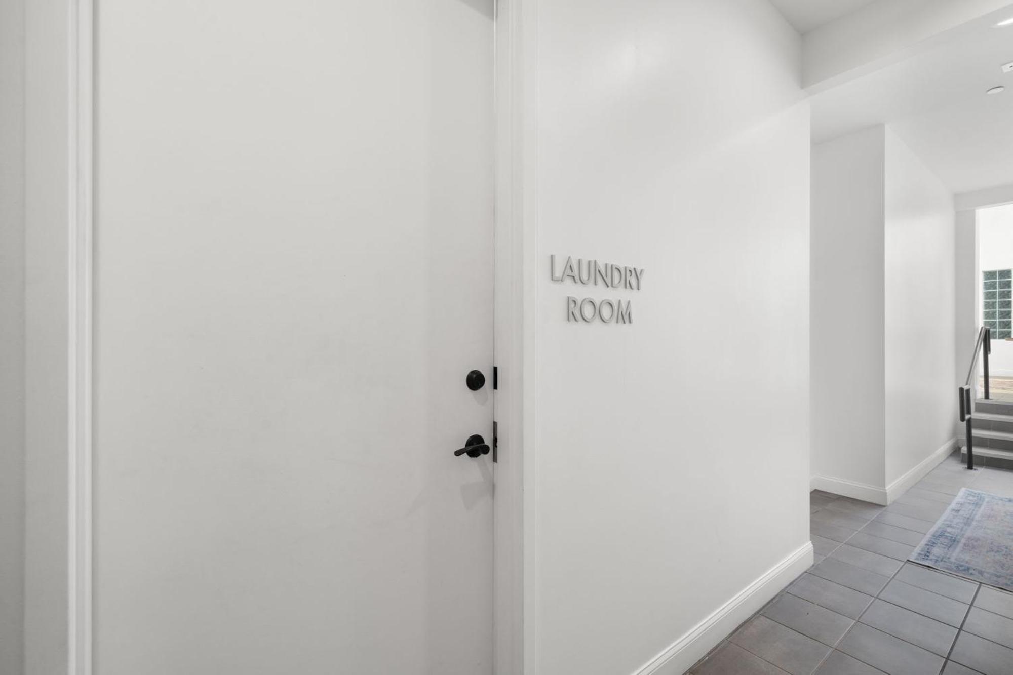 New! Sangria - Upscale Ybor Studio, Right On 7th Ave